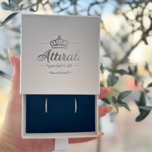 עגילי חישוק עדינים